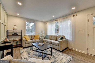 Amazing opportunity in East Lake Terrace! This beautifully on East Lake Golf Club in Georgia - for sale on GolfHomes.com, golf home, golf lot