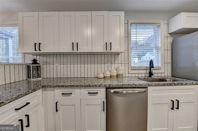 Amazing opportunity in East Lake Terrace! This beautifully on East Lake Golf Club in Georgia - for sale on GolfHomes.com, golf home, golf lot