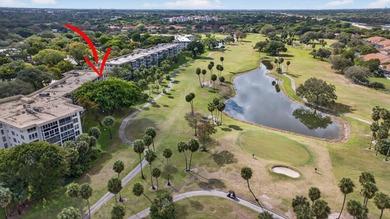 RARE 3 BR/ 2BA CORNER CONDO ON LAKE TUCKED IN WONDERFUL ACTIVE on Palm-Aire Country Club and Resort - The Oaks in Florida - for sale on GolfHomes.com, golf home, golf lot