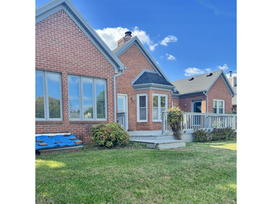 Great location, rear view of the property over looks Tee Box #2 on CrossWinds Golf Course in Kentucky - for sale on GolfHomes.com, golf home, golf lot