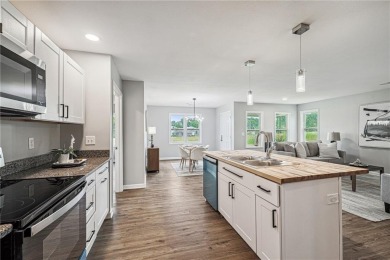 Move in ready & practically maintenance free! Enjoy ONE LEVEL on Royal Meadows Golf Course in Missouri - for sale on GolfHomes.com, golf home, golf lot