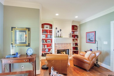 This stunning 4-bedroom, custom built 3408 sq ft lake front home on Hide-A-Way Lake Golf Course in Texas - for sale on GolfHomes.com, golf home, golf lot