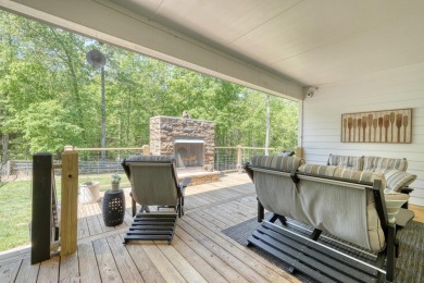 Welcome to 290 Bayside Lane -- a stunning 4-bedroom, 2.5-bath on Old Union Golf Course in Georgia - for sale on GolfHomes.com, golf home, golf lot