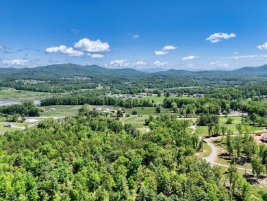 Welcome to 290 Bayside Lane -- a stunning 4-bedroom, 2.5-bath on Old Union Golf Course in Georgia - for sale on GolfHomes.com, golf home, golf lot