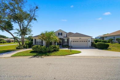 Beautifully updated 1994 Palmwood Bahama Breeze courtyard pool on Glen Lakes Country Club in Florida - for sale on GolfHomes.com, golf home, golf lot