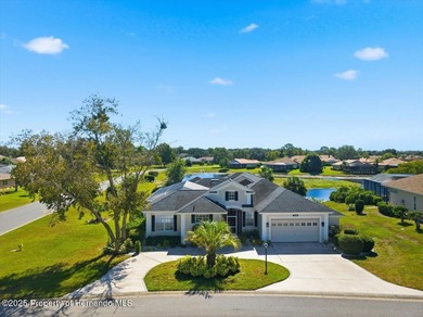 Beautifully updated 1994 Palmwood Bahama Breeze courtyard pool on Glen Lakes Country Club in Florida - for sale on GolfHomes.com, golf home, golf lot