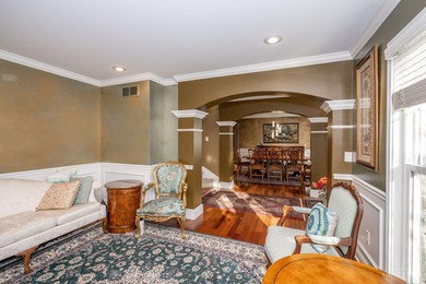 Welcome to luxury living *on* the Shaker Run Golf Course! This on Shaker Run Golf Club  in Ohio - for sale on GolfHomes.com, golf home, golf lot