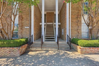 Fall in love with this updated 2nd (top) floor 1 bedroom 1 bath on Prestonwood Country Club - Dallas County in Texas - for sale on GolfHomes.com, golf home, golf lot