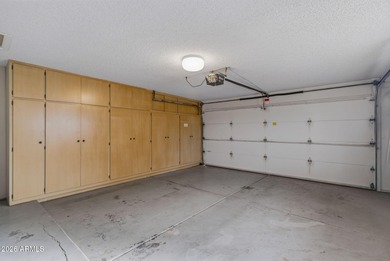 Don't miss this one! One of the largest floorplans in Sun City on Stardust Golf Course in Arizona - for sale on GolfHomes.com, golf home, golf lot