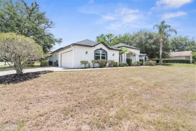 Under contract-accepting backup offers. Owner financing on Silverthorn Country Club in Florida - for sale on GolfHomes.com, golf home, golf lot