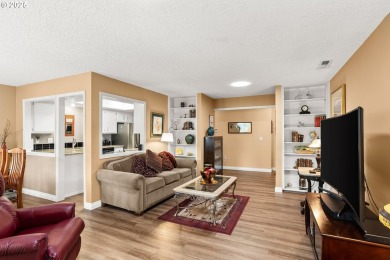 immaculate condo located in Charbonneau Village. This property on Charbonneau Golf Club in Oregon - for sale on GolfHomes.com, golf home, golf lot