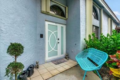 Beautifully updated home centrally located that feels like a on Legacy at Sherwood Park Golf Course in Florida - for sale on GolfHomes.com, golf home, golf lot