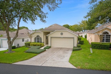 Step into the warmth of this delightful 3-bedroom, 2-bathroom on Kings Ridge Golf Club in Florida - for sale on GolfHomes.com, golf home, golf lot