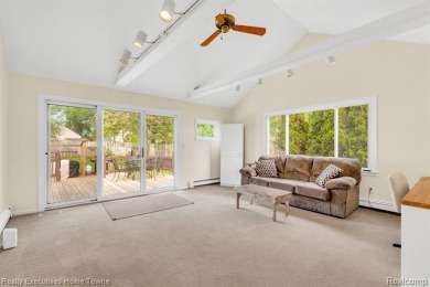 Move-in ready and family-friendly home in desirable Fort Gratiot on Port Huron Golf Club in Michigan - for sale on GolfHomes.com, golf home, golf lot