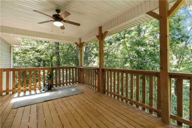 Step into comfort with this inviting 3-bedroom, 2-bath home on Bella Vista - Metfield Golf Complex and Country Club in Arkansas - for sale on GolfHomes.com, golf home, golf lot