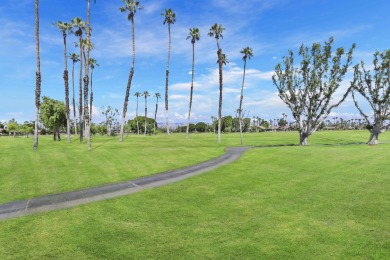 Stunningly remodeled 2BD + den, 3.5BA Laramie model in The Lakes on The Lakes Country Club in California - for sale on GolfHomes.com, golf home, golf lot