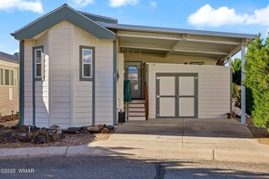 Turnkey waterfront home in sought-after Juniper Ridge Resort! on Juniper Ridge R.V. Golf Resort in Arizona - for sale on GolfHomes.com, golf home, golf lot