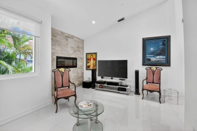 Experience luxury in this renovated 2nd-floor penthouse located on Broken Sound Golf and Club  in Florida - for sale on GolfHomes.com, golf home, golf lot