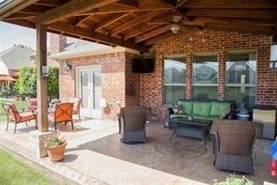 Beautiful home in highly sought after Master planned golf course on Heritage Lakes - Par 3 - 9 Hole Course in Texas - for sale on GolfHomes.com, golf home, golf lot