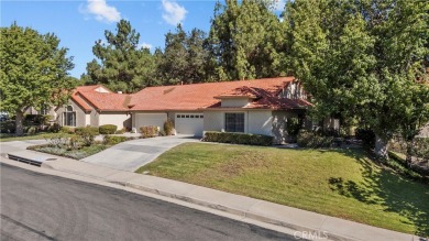 Beautifully Updated Single-Level End Unit in Scenic Hills on Friendly Valley Golf Course in California - for sale on GolfHomes.com, golf home, golf lot