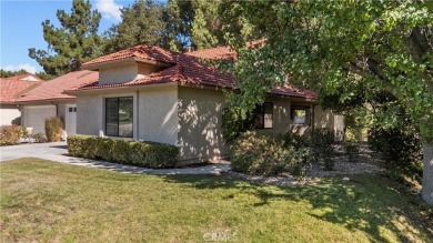 Beautifully Updated Single-Level End Unit in Scenic Hills on Friendly Valley Golf Course in California - for sale on GolfHomes.com, golf home, golf lot