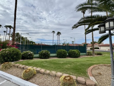 Beautiful home on a SPECTACULAR golf course lot, HOLE 10, in the on Palo Verde Golf and Country Club in Arizona - for sale on GolfHomes.com, golf home, golf lot