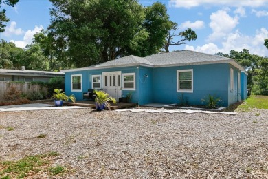 This home qualifies for community lending, which allows between on Clearwater Country Club in Florida - for sale on GolfHomes.com, golf home, golf lot