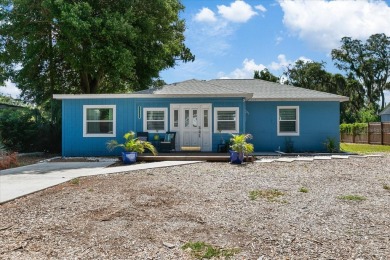 This home qualifies for community lending, which allows between on Clearwater Country Club in Florida - for sale on GolfHomes.com, golf home, golf lot