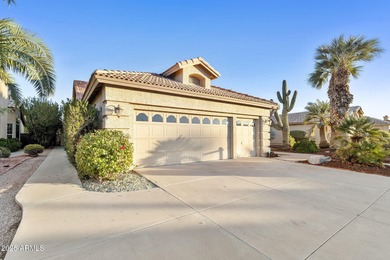 Rare 3330 sf single story 3BR, 3.5BA Borgata model with a pool on Oakwood Golf Club  in Arizona - for sale on GolfHomes.com, golf home, golf lot