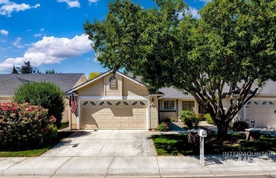 Freedom awaits! Come see this inviting single-level townhouse on Lakeview Golf Club in Idaho - for sale on GolfHomes.com, golf home, golf lot