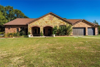 Experience refined country elegance on 4 manicured acres with on Kings Creek Golf Club in Texas - for sale on GolfHomes.com, golf home, golf lot