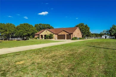 Experience refined country elegance on 4 manicured acres with on Kings Creek Golf Club in Texas - for sale on GolfHomes.com, golf home, golf lot