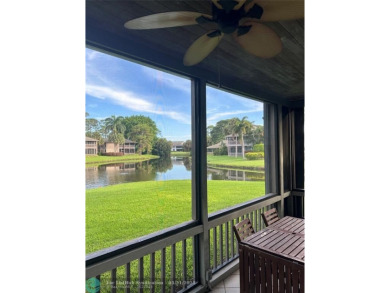 RARE FIRST FLOOR GROUND LEVEL 2 BDRM 2 BATH SPLIT PLAN Condo on Boca West Golf and Country Club in Florida - for sale on GolfHomes.com, golf home, golf lot