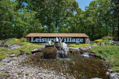 Charming one-bedroom condo in Leisure Village's 55+ gated on Leisure Village Golf Course in New York - for sale on GolfHomes.com, golf home, golf lot