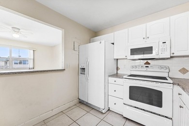 Well maintained condominium located in the desirable Flanders on Kings Point Golf -Flanders Way in Florida - for sale on GolfHomes.com, golf home, golf lot