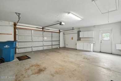This home has so much potential and is just waiting for your on Plantation Bay Golf and Country Club in Florida - for sale on GolfHomes.com, golf home, golf lot