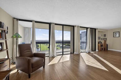 BEAUTIFUL OPEN 2/2, CORNER UNIT WITH VIEW GOLF AND CITY IN A on The President Country Club in Florida - for sale on GolfHomes.com, golf home, golf lot