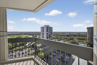 BEAUTIFUL OPEN 2/2, CORNER UNIT WITH VIEW GOLF AND CITY IN A on The President Country Club in Florida - for sale on GolfHomes.com, golf home, golf lot