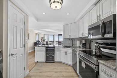 BEAUTIFUL OPEN 2/2, CORNER UNIT WITH VIEW GOLF AND CITY IN A on The President Country Club in Florida - for sale on GolfHomes.com, golf home, golf lot