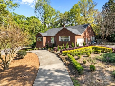 Nestled in the desirable Salisbury Country Club community, this on Country Club of Salisbury in North Carolina - for sale on GolfHomes.com, golf home, golf lot