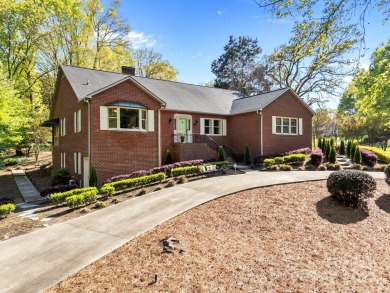 Nestled in the desirable Salisbury Country Club community, this on Country Club of Salisbury in North Carolina - for sale on GolfHomes.com, golf home, golf lot