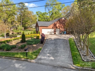 Nestled in the desirable Salisbury Country Club community, this on Country Club of Salisbury in North Carolina - for sale on GolfHomes.com, golf home, golf lot