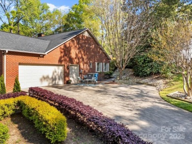 Nestled in the desirable Salisbury Country Club community, this on Country Club of Salisbury in North Carolina - for sale on GolfHomes.com, golf home, golf lot