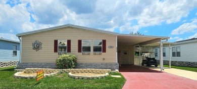 Stunning 3 bedroom 2 bath home in 55,+ Resort style community in on Zephyrhills Municipal Golf Course in Florida - for sale on GolfHomes.com, golf home, golf lot
