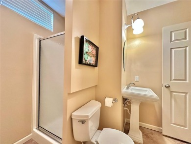 Beautifully updated Villa in The Stonewolf Golf Course community on Stonewolf Golf Club in Illinois - for sale on GolfHomes.com, golf home, golf lot