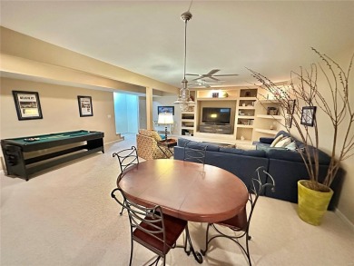 Beautifully updated Villa in The Stonewolf Golf Course community on Stonewolf Golf Club in Illinois - for sale on GolfHomes.com, golf home, golf lot