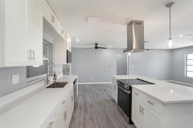 NEWS FLASH! AT ASKING PRICE, SELLER IS OFFERING $3000 TOWARDS on Mainlands Golf Club in Florida - for sale on GolfHomes.com, golf home, golf lot