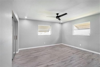 NEWS FLASH! AT ASKING PRICE, SELLER IS OFFERING $3000 TOWARDS on Mainlands Golf Club in Florida - for sale on GolfHomes.com, golf home, golf lot