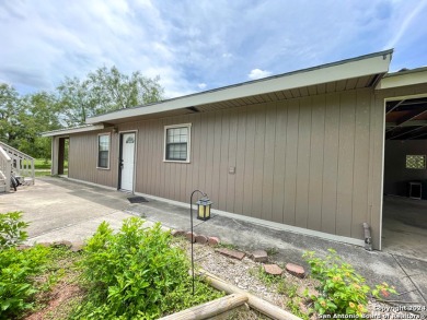 Spacious Golf Course Living at Fort Clark Springs! This 3-bed on Fort Clark Springs Golf Course in Texas - for sale on GolfHomes.com, golf home, golf lot