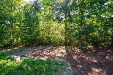 Come view this beautiful Jeremy Rutenberg Craftsman home! This on Bentwater Golf Club in Georgia - for sale on GolfHomes.com, golf home, golf lot